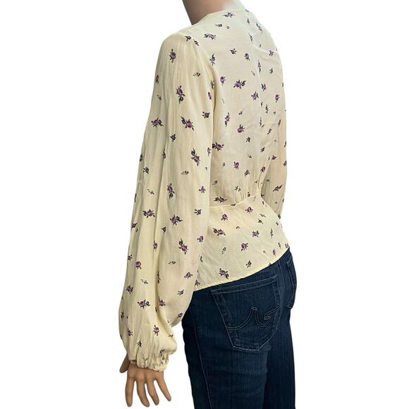 Mango Floral Button Down Blouse 4 US Peplum Hem Long Sleeve Cottagecore Coquette - Picture 2 of 10